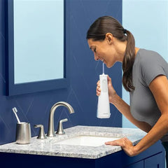 White Cordless Gem 5100 Water Flosser